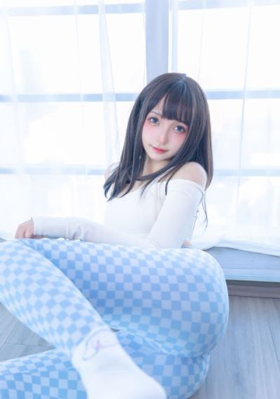 色999
