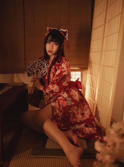 隔壁的女孩在线看
